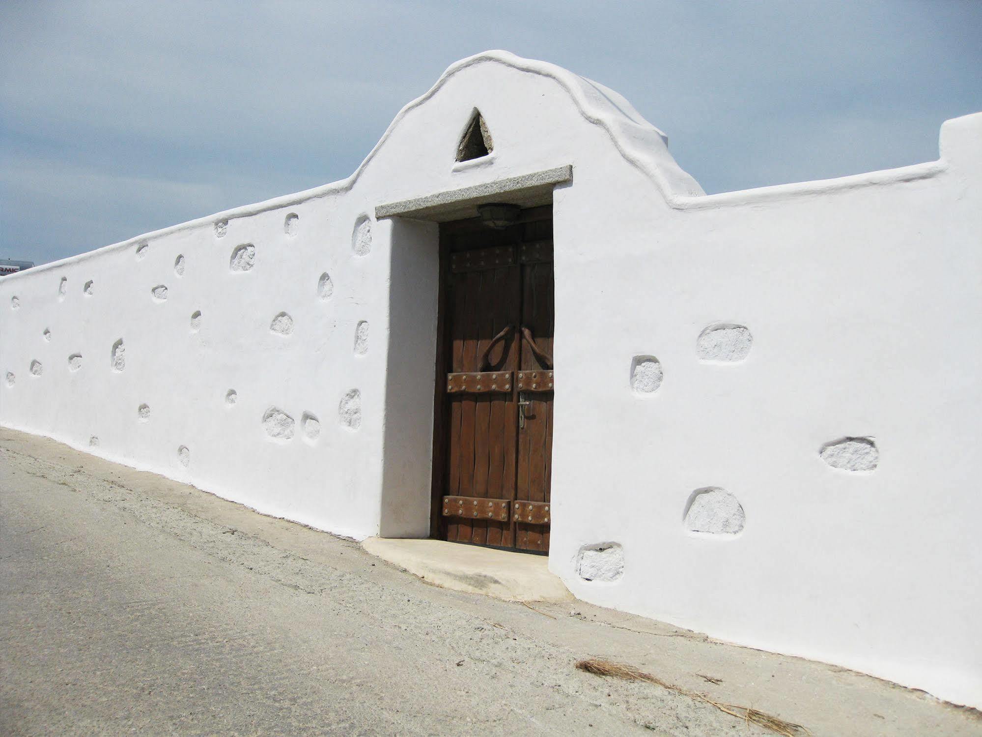 Lavish Suites Agios Ioannis Diakoftis Extérieur photo