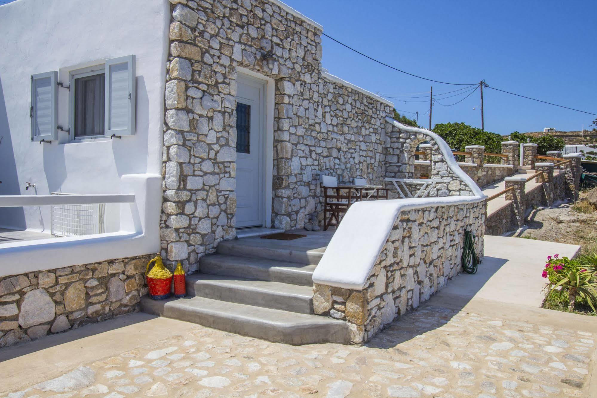Lavish Suites Agios Ioannis Diakoftis Extérieur photo