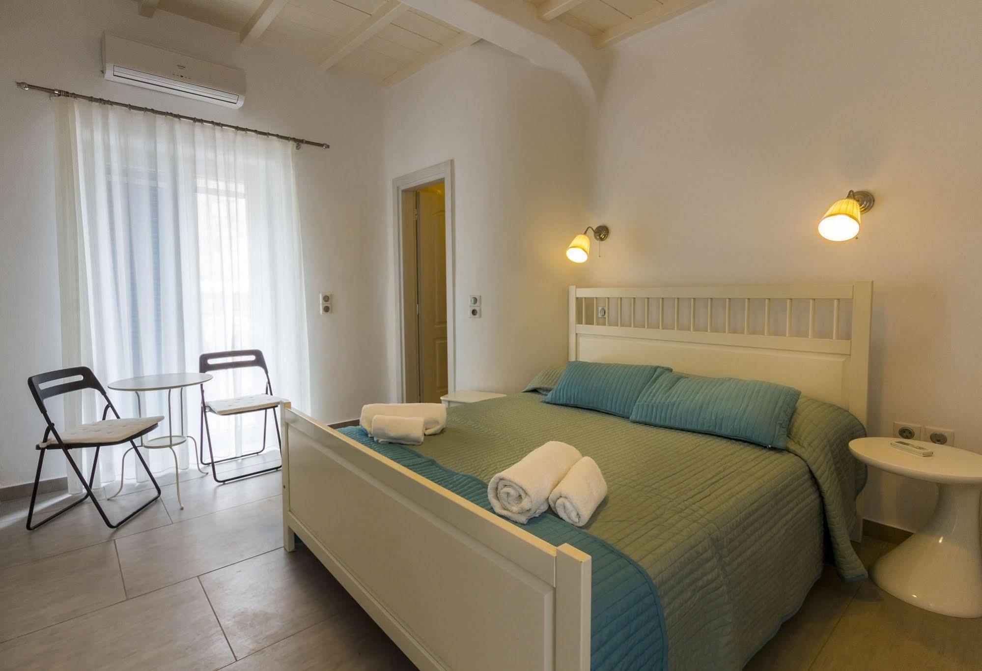Lavish Suites Agios Ioannis Diakoftis Extérieur photo